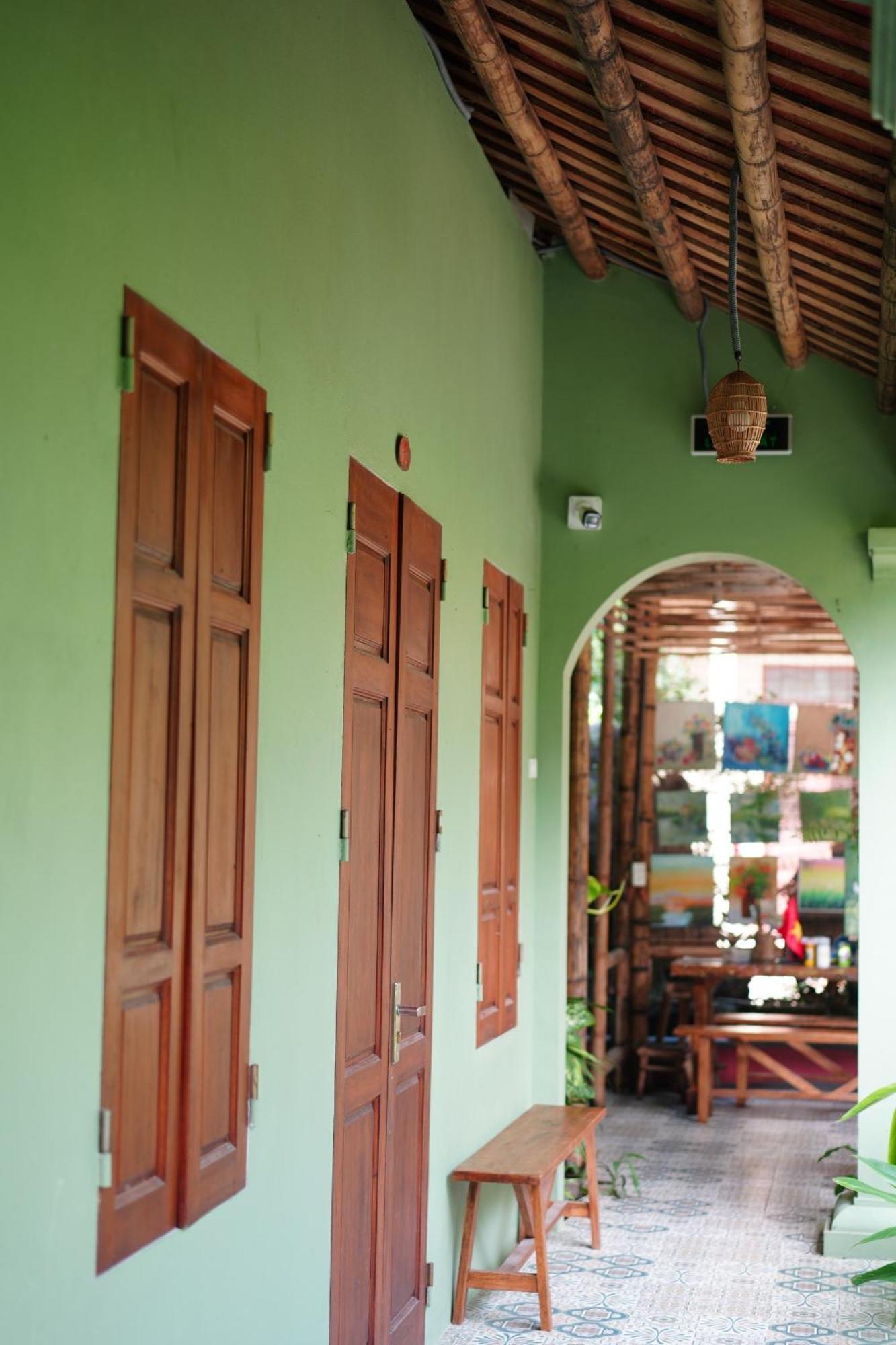 Nha Lua Homestay Ниньбинь Экстерьер фото